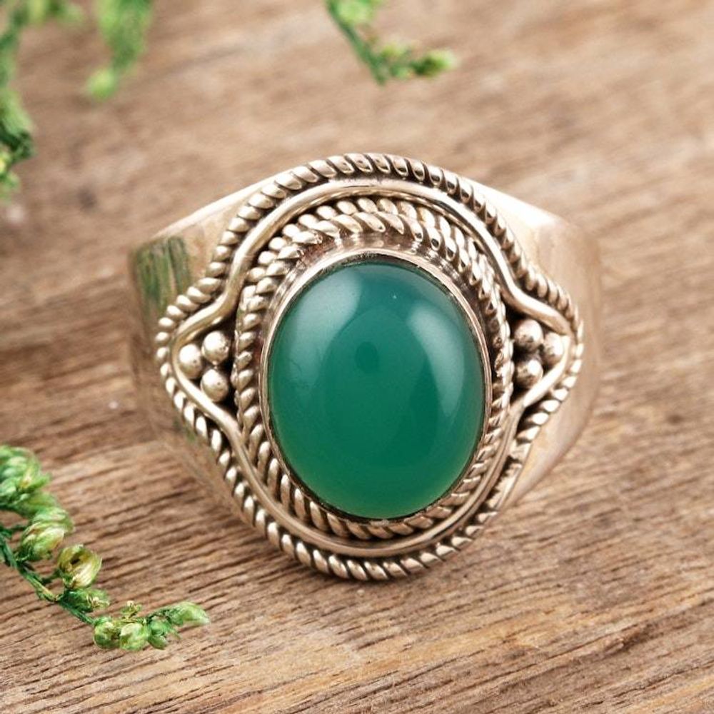 Main item image