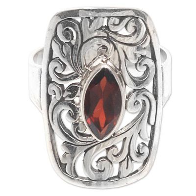 Alternate image for 925 Leaves on Sterling Silver Cocktail Ring with Garnet Natures Shield
