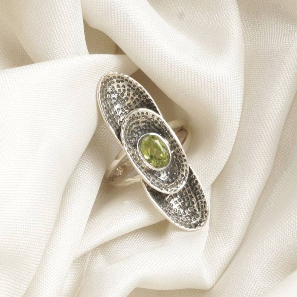 Main item image