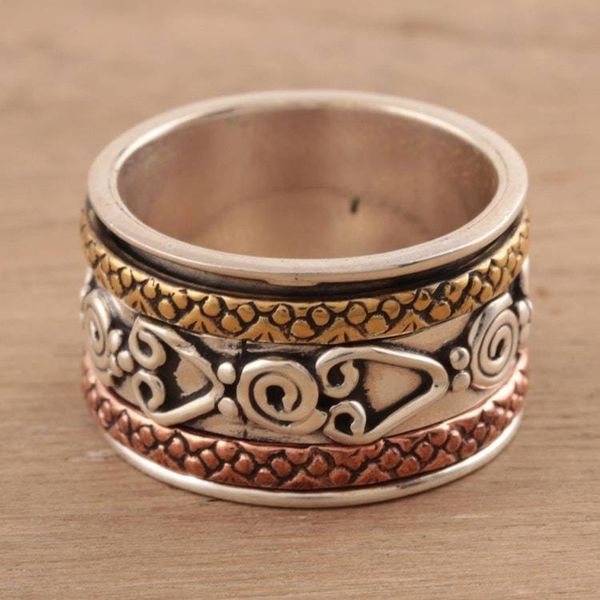 Alternate image for Heart Pattern Sterling Silver Spinner Ring Crafted in India Creative Hearts
