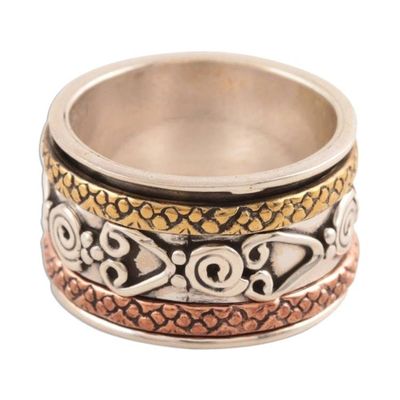 Alternate image for Heart Pattern Sterling Silver Spinner Ring Crafted in India Creative Hearts