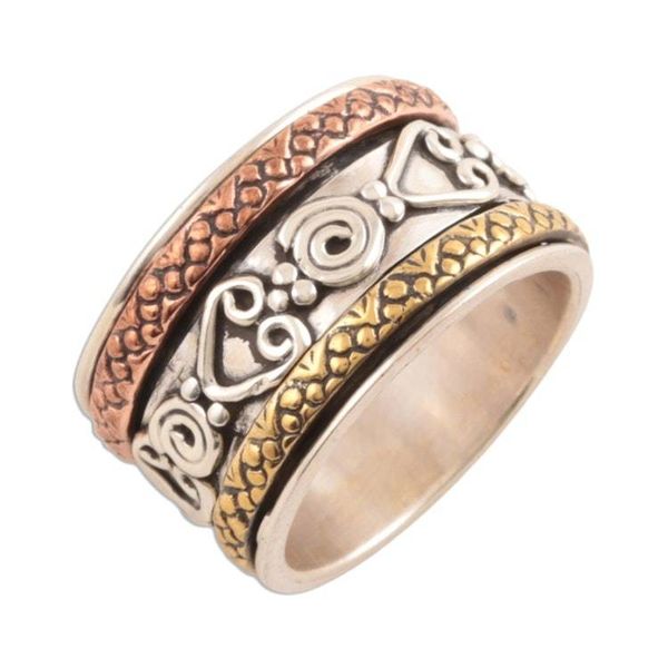 Alternate image for Heart Pattern Sterling Silver Spinner Ring Crafted in India Creative Hearts