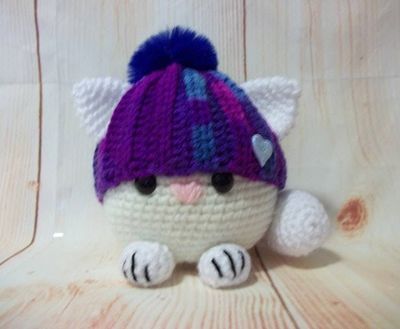 Alternate image for Amigurumi Fat Cat in Purple