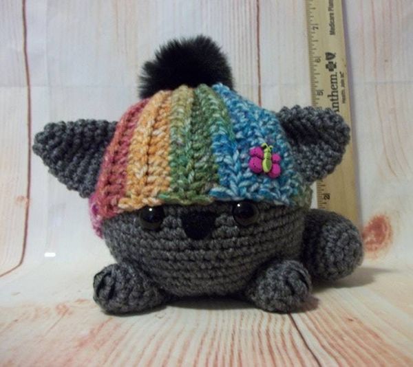 Alternate image for Amigurumi Gray Fat Cat in Rainbow