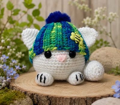 Alternate image for Amigurumi Fat Cat in Banana Berry