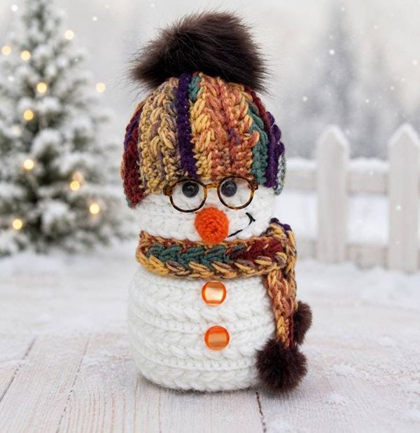 Alternate image for Cool Crochet Snowman Autumn