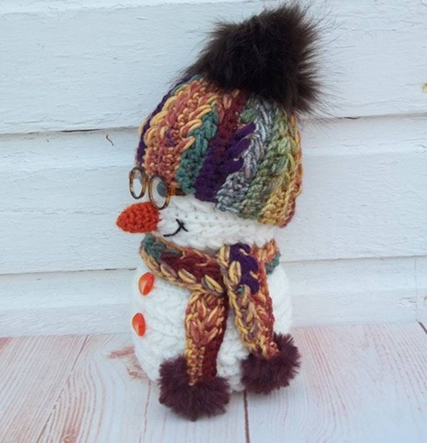 Alternate image for Cool Crochet Snowman Autumn
