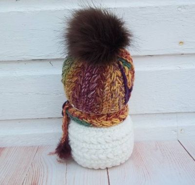 Alternate image for Cool Crochet Snowman Autumn