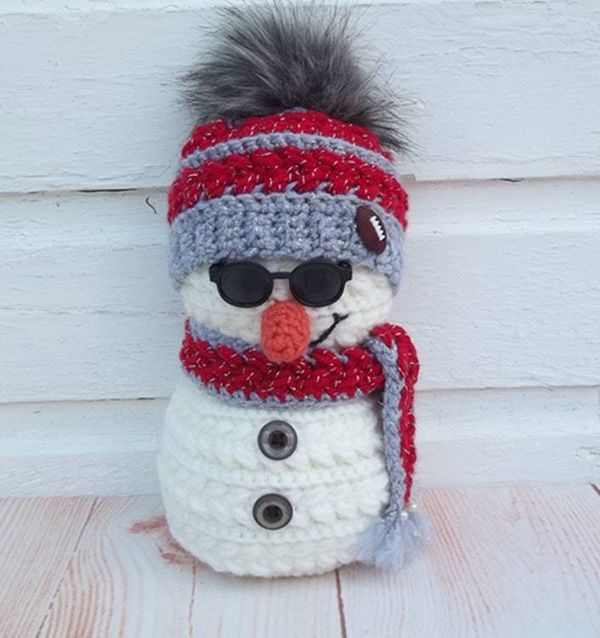 Alternate image for Cool Crochet Snowman in Red and Gray