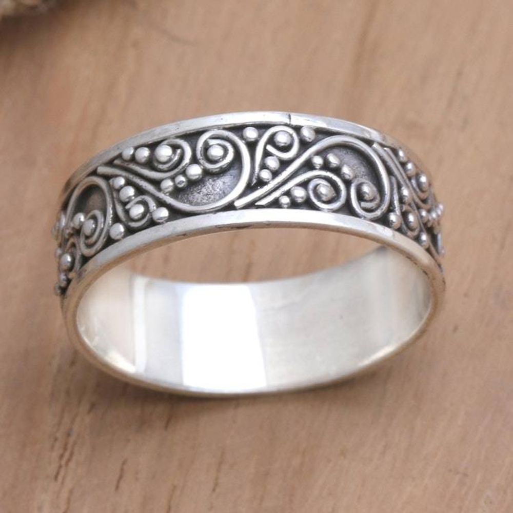 Main item image