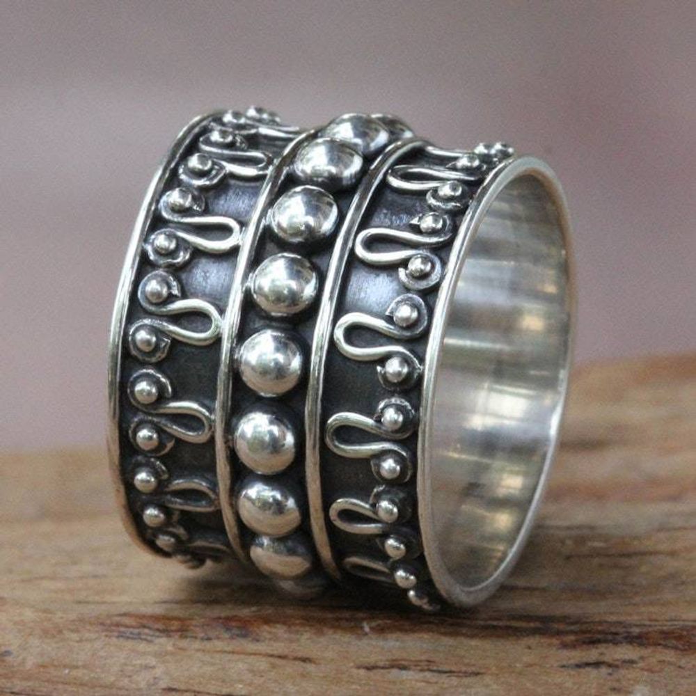 Main item image