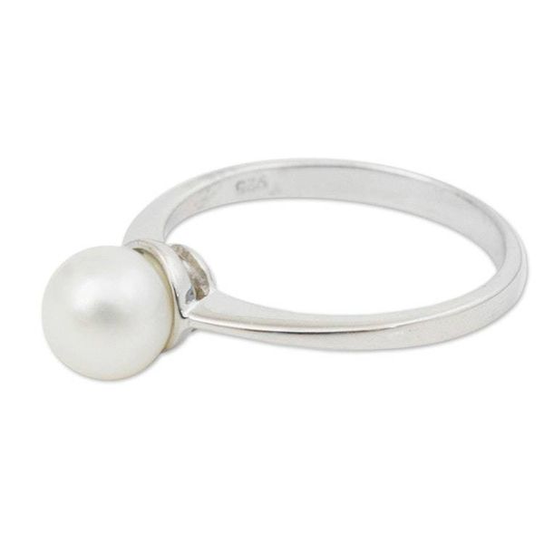 Alternate image for Modern Cultured Pearl and Silver Solitaire Ring Moondrop