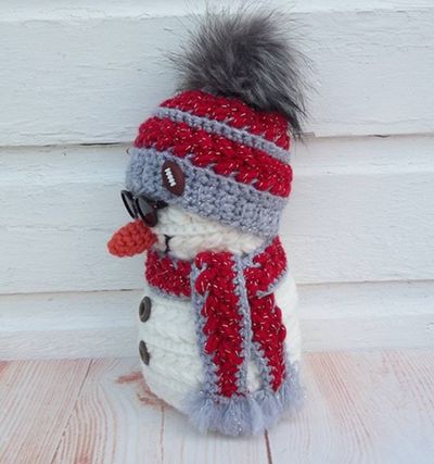 Alternate image for Cool Crochet Snowman in Red and Gray