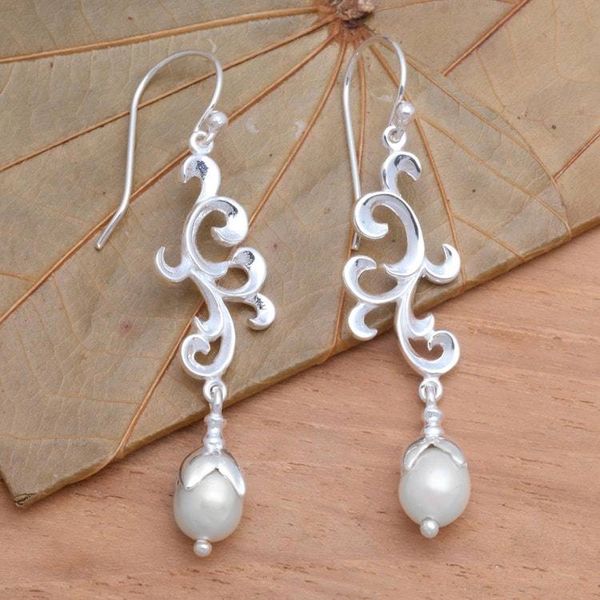 Alternate image for Sterling Silver and Cultured Pearl Dangle Earrings Celuk Serenity