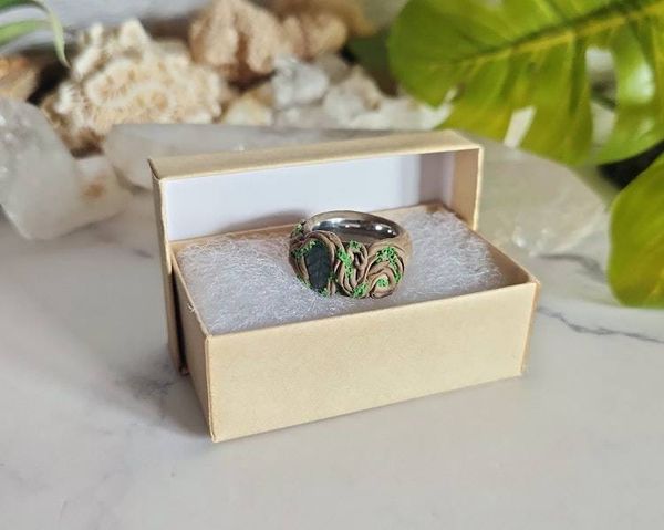 Alternate image for Emerald Leaf Polymer Clay and Stainless Steel Ring