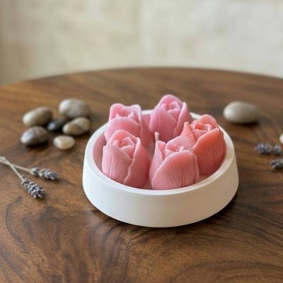 Primary image for Handcrafted Tulip-Shaped Pink Soy Wax Candles in Jesmonite Bowl