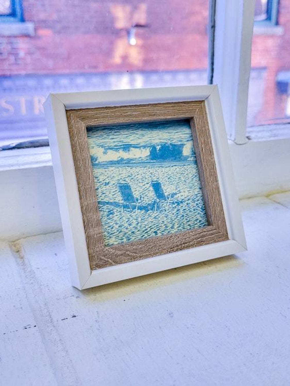 Alternate item image