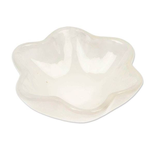 Alternate image for White Hand-Carved Natural Marble Six-Leaf Clover Catchall White Clover