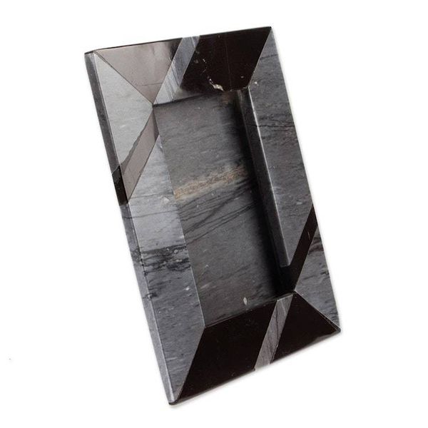 Alternate image for Modern Grey Marble Photo Frame from Mexico 4x6 Modern Lines in Grey