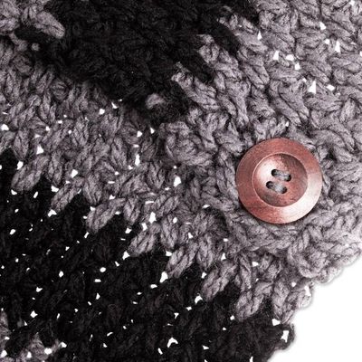 Alternate image for Grey and Black Neck Warmer from Mexico Flint Comfort