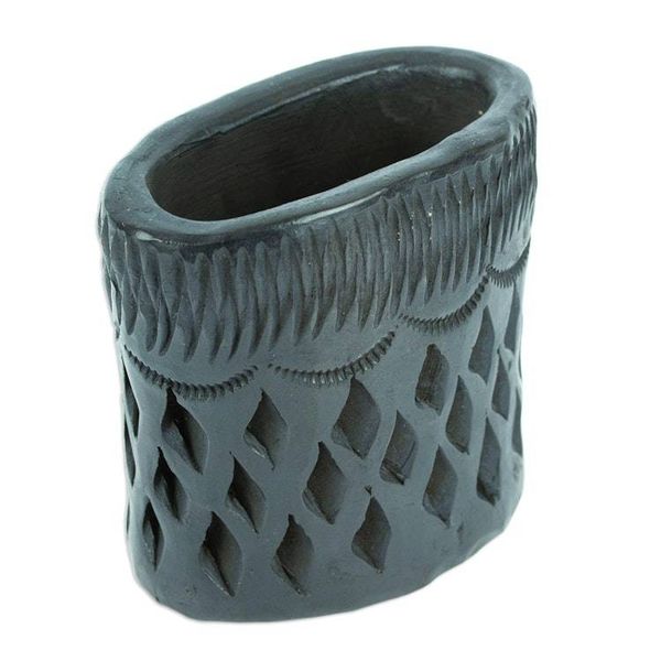 Alternate image for Barro Negro Black Ceramic Mini Flower Pot Handmade in Mexico Oval  Diamonds