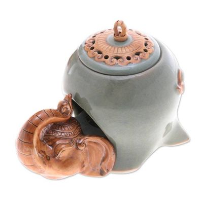 Alternate image for Crackled Elephant-Themed Green Ceramic Oil Warmer The Giants Green Palace