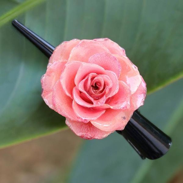 Alternate image for Natural Pink Sweetheart Rose Hair Clip from Thailand Pink Sweetheart