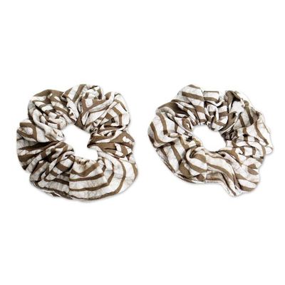 Alternate image for Pair of Green and White Patterned Cotton Scrunchies Thankful Olive