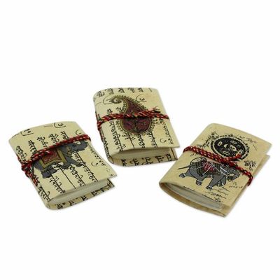 Alternate image for Handmade paper mini journals Set of 3 Jaipur Verses