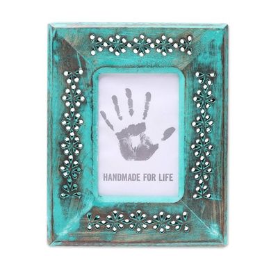 Alternate image for Green Hand Carved Flower Cutouts Wood Photo Frame 4x6 Blossom Meadow