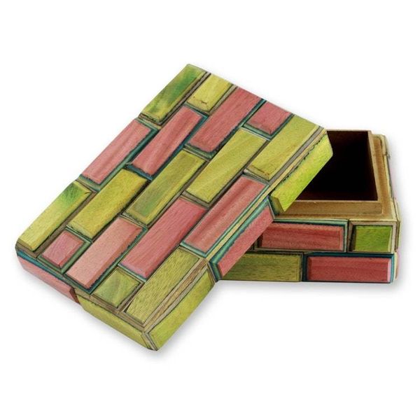 Alternate image for Wood box Walled City