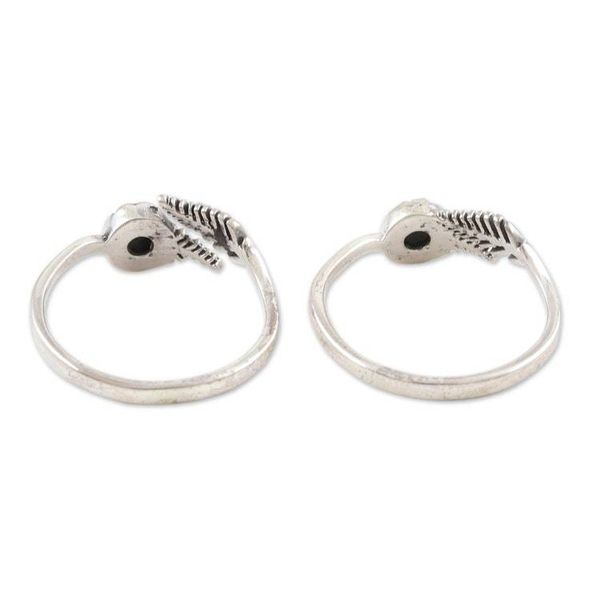 Alternate image for Black Onyx and Sterling Silver Toes Rings Pair Midnight Feathers