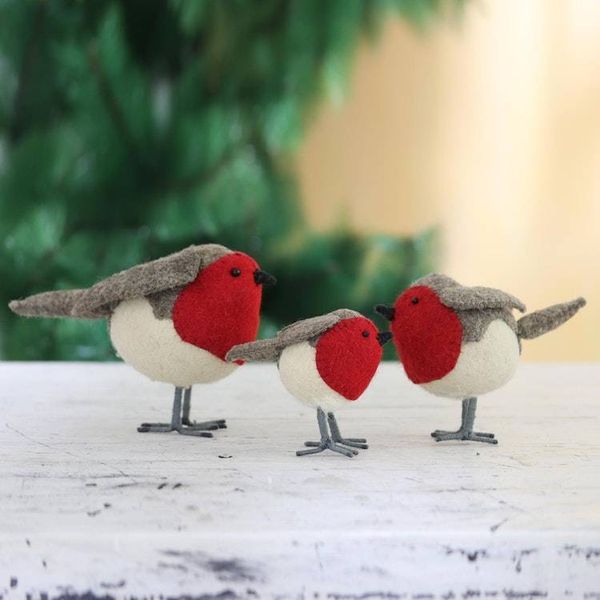 Alternate image for Set of 3 Wool Felt Finches with Glass Bead Eyes Rockin Robins