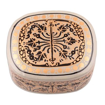 Alternate image for Artisan Crafted Hand Painted Papier Mache Box Srinagar Beauty