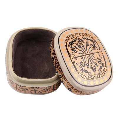 Alternate image for Artisan Crafted Hand Painted Papier Mache Box Srinagar Beauty