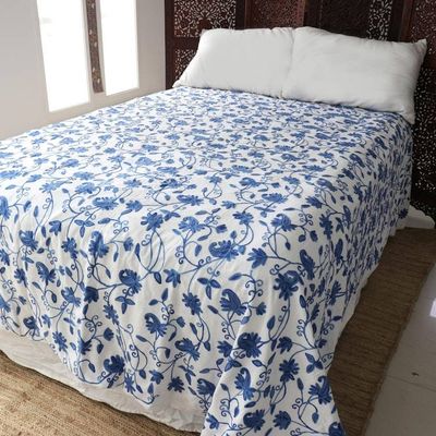 Alternate image for Chain-Stitched Cotton Floral-Motif Duvet FullQueen Valley of Blue Blossoms