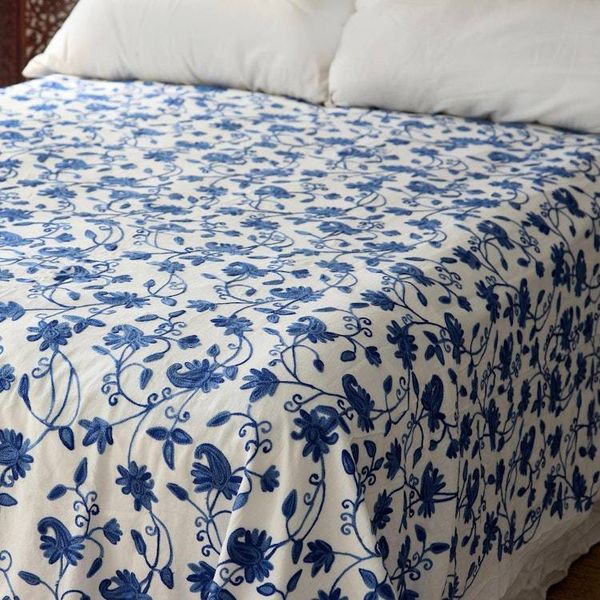 Alternate image for Chain-Stitched Cotton Floral-Motif Duvet FullQueen Valley of Blue Blossoms