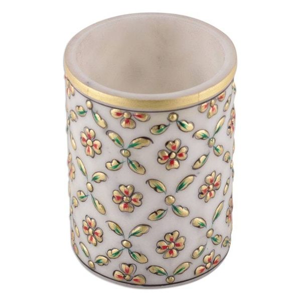 Alternate image for Floral Mesh-Patterned Marble Pend Holder in Green and Red Spring Mesh