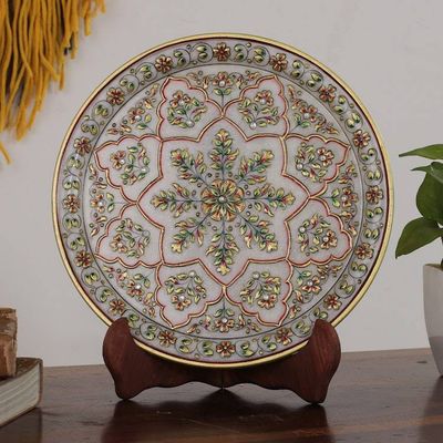 Alternate image for Star-Patterned Floral and Leafy Marble Decorative Plate Starry Nature