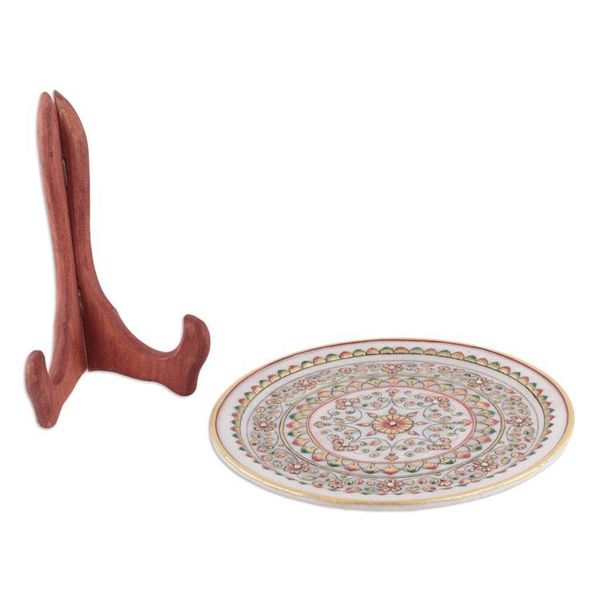 Alternate image for Floral and Leafy Red and Green Marble Decorative Plate Marvels of Spring