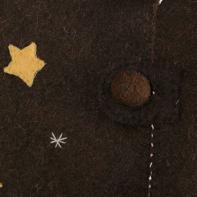 Alternate image for Handcrafted Santa-Themed Wool Felt Tree Skirt from India Playful Santa
