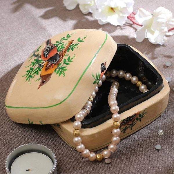 Alternate image for Bird-Themed Green and Ivory Papier Mache Decorative Box Bird Saga