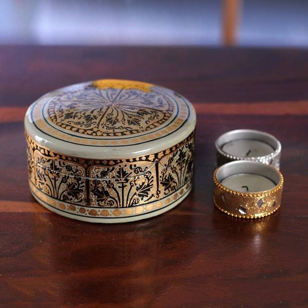 Alternate image for Hand-Painted Papier Mache Decorative Box with Leafy Details Kashmir Cycle