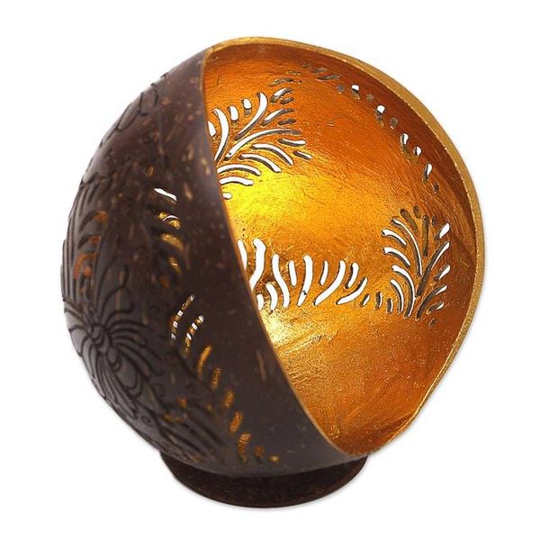 Alternate image for Coconut Shell Butterfly-Themed Catchall Butterfly Waves