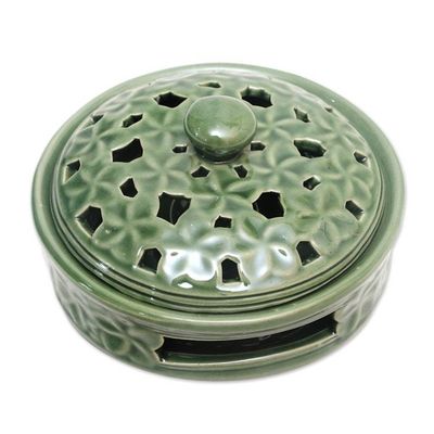 Alternate image for Balinese Handmade Green Porcelain Mosquito Coil Holder Plumeria Blooms in Green