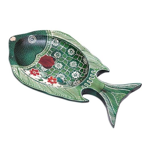 Alternate image for Batik Fish-Shaped Green and Red Pule Wood Decorative Plate Truntum Ocean