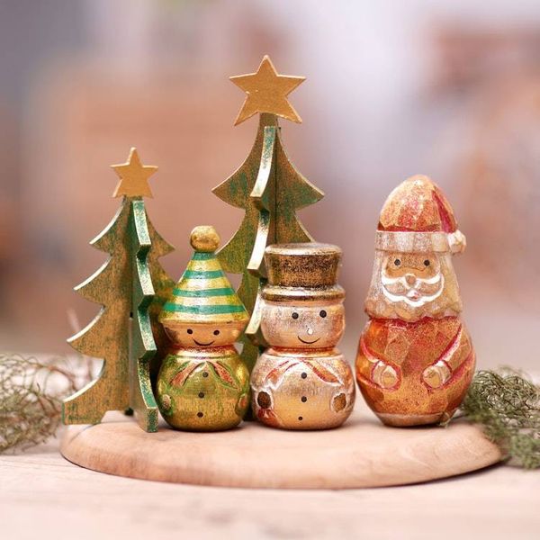 Alternate image for Distressed-Finish Decorative Christmas Accents Set of 5 Santa and Friends