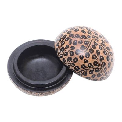 Alternate image for Hand Carved Decorative Wood Box Lively Leaves