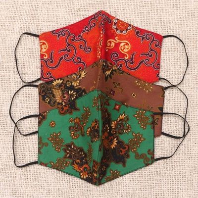 Alternate image for 1 Red-1 Green-1 Sepia-2-Layer Contoured Cotton Masks Bright Beauty