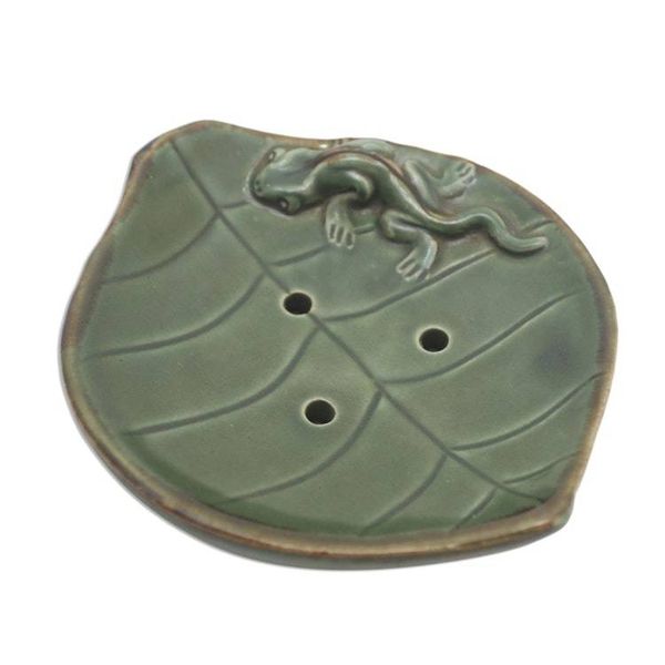 Alternate image for Ceramic Leaf Soap Dish with Gecko Decoration Gecko Home